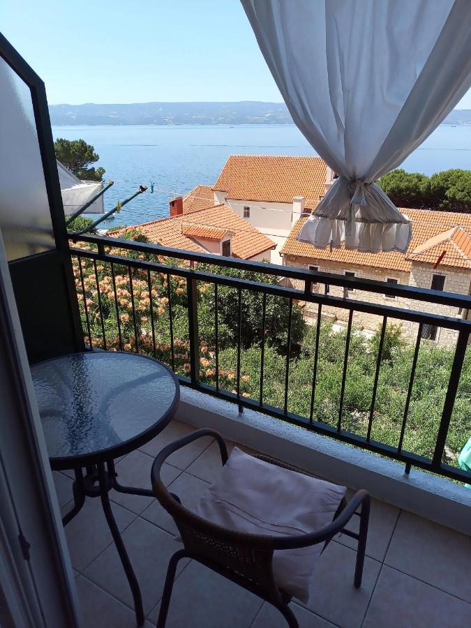 Panorama Sea View Apartment H أوميس المظهر الخارجي الصورة