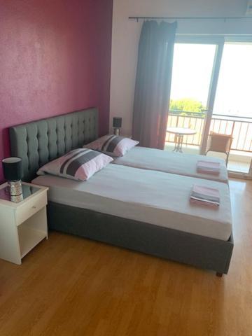 Panorama Sea View Apartment H أوميس المظهر الخارجي الصورة